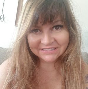 Meet your Posher, Ronnalee